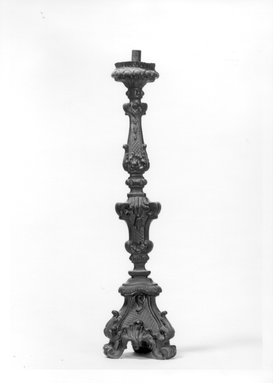candelabro, serie - bottega piemontese (seconda metà sec. XVIII)