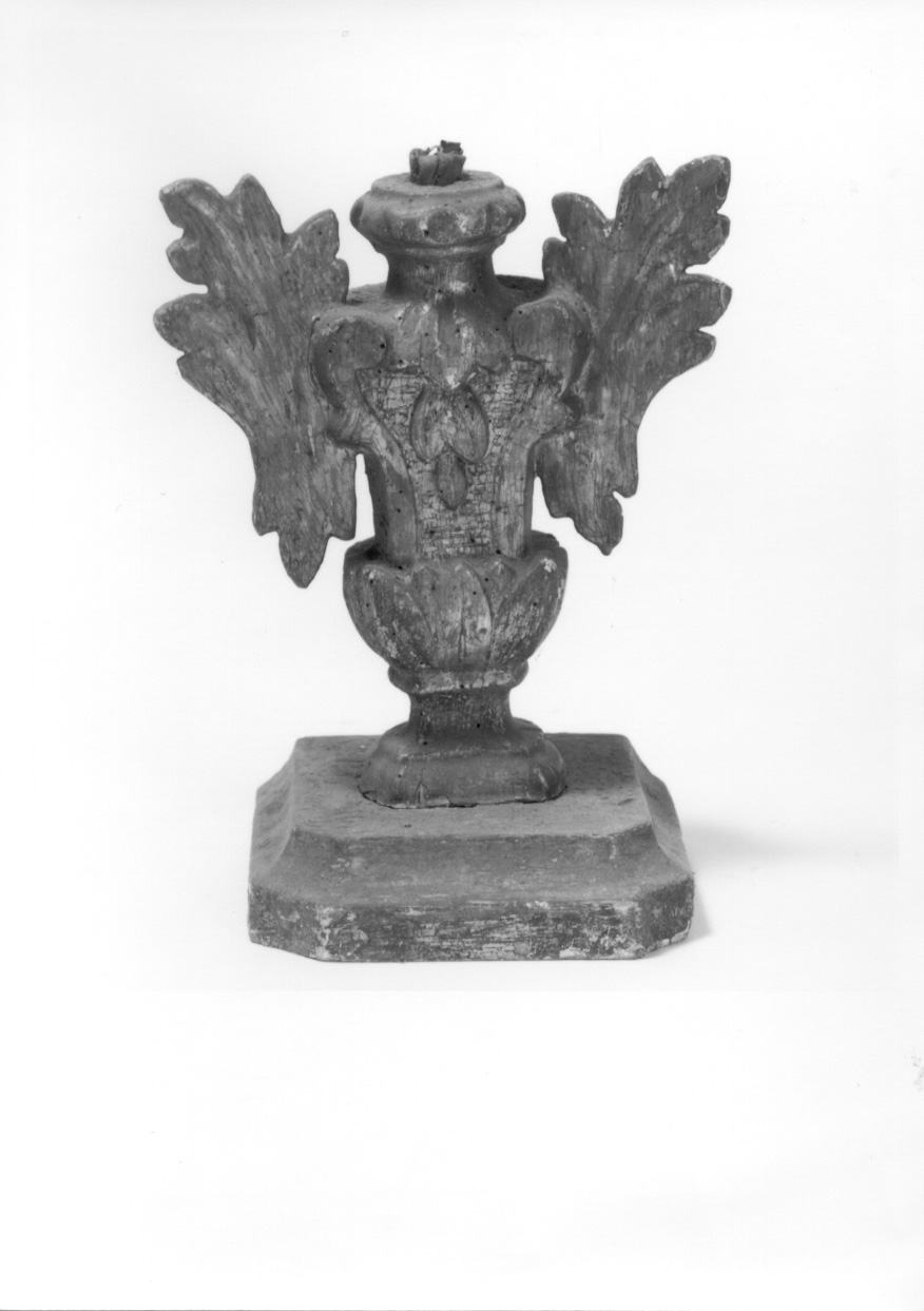 vaso d'altare, serie - bottega piemontese (fine/inizio secc. XVIII/ XIX)