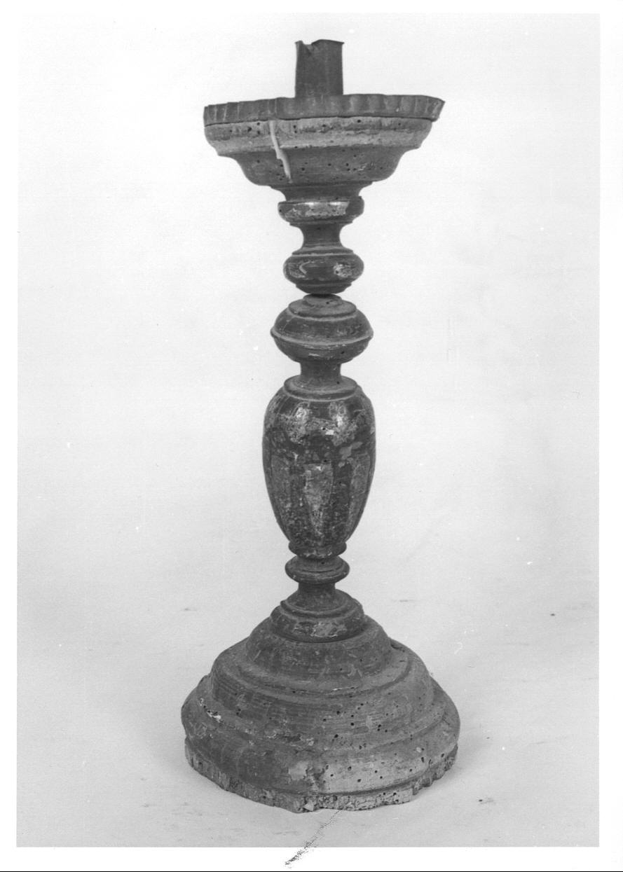 candelabro, serie - ambito franco-piemontese (primo quarto sec. XVIII)