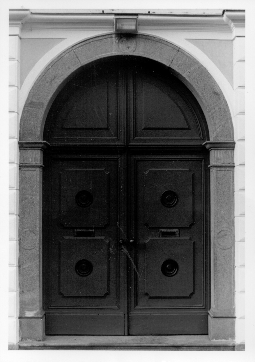 portale, opera isolata - ambito piemontese (ultimo quarto sec. XIX)