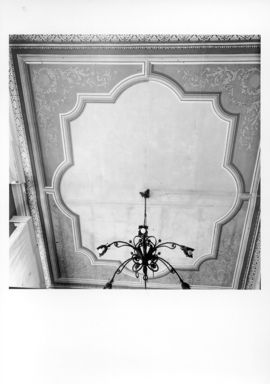 MOTIVI DECORATIVI VEGETALI STILIZZATI (soffitto dipinto, opera isolata) - ambito piemontese (?) (ultimo quarto sec. XIX)