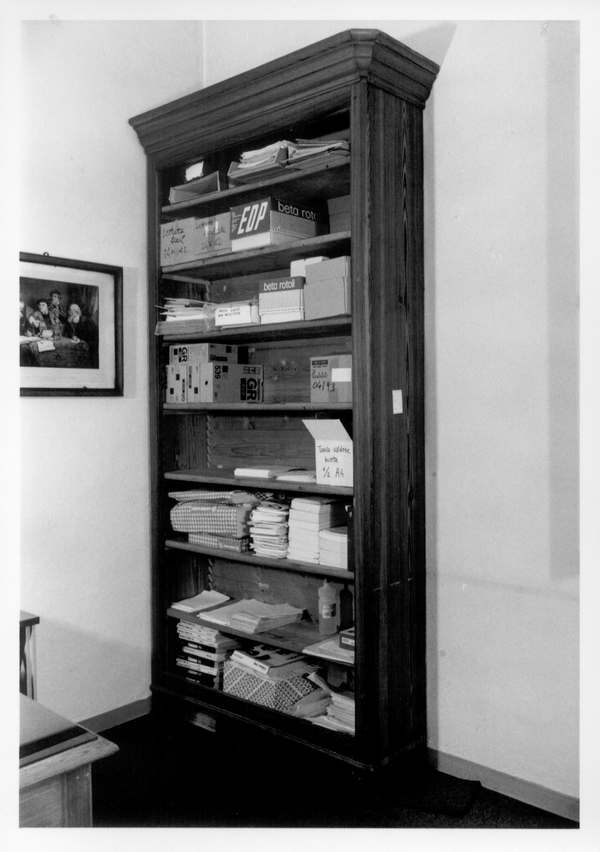 armadio per archivi, opera isolata - ambito piemontese (secondo quarto sec. XX)