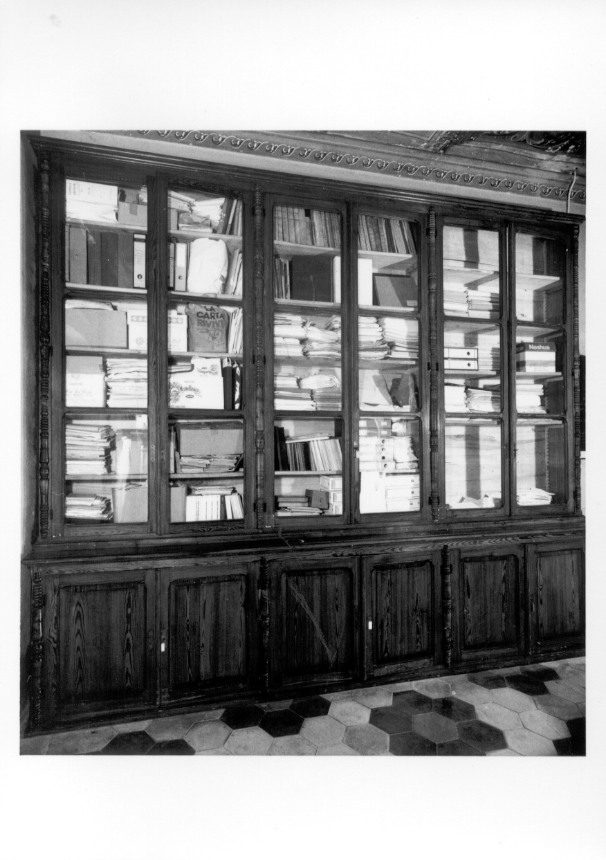 armadio per archivi, serie - ambito piemontese (prima metà sec. XX)