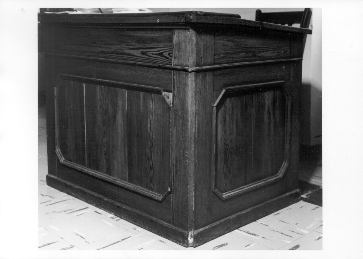 scrivania - a ribalta, opera isolata - ambito piemontese (seconda metà sec. XIX)