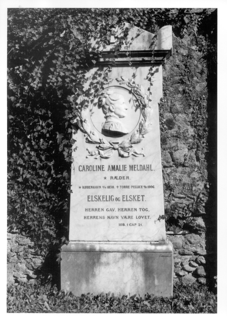 ritratto di Caroline Amalie Meldahl (monumento funebre, opera isolata) di Morglia Vincenzo - ambito torinese (inizio sec. XX)