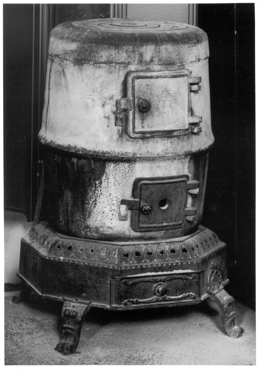 stufa, serie - ambito piemontese (fine/inizio secc. XIX/ XX)