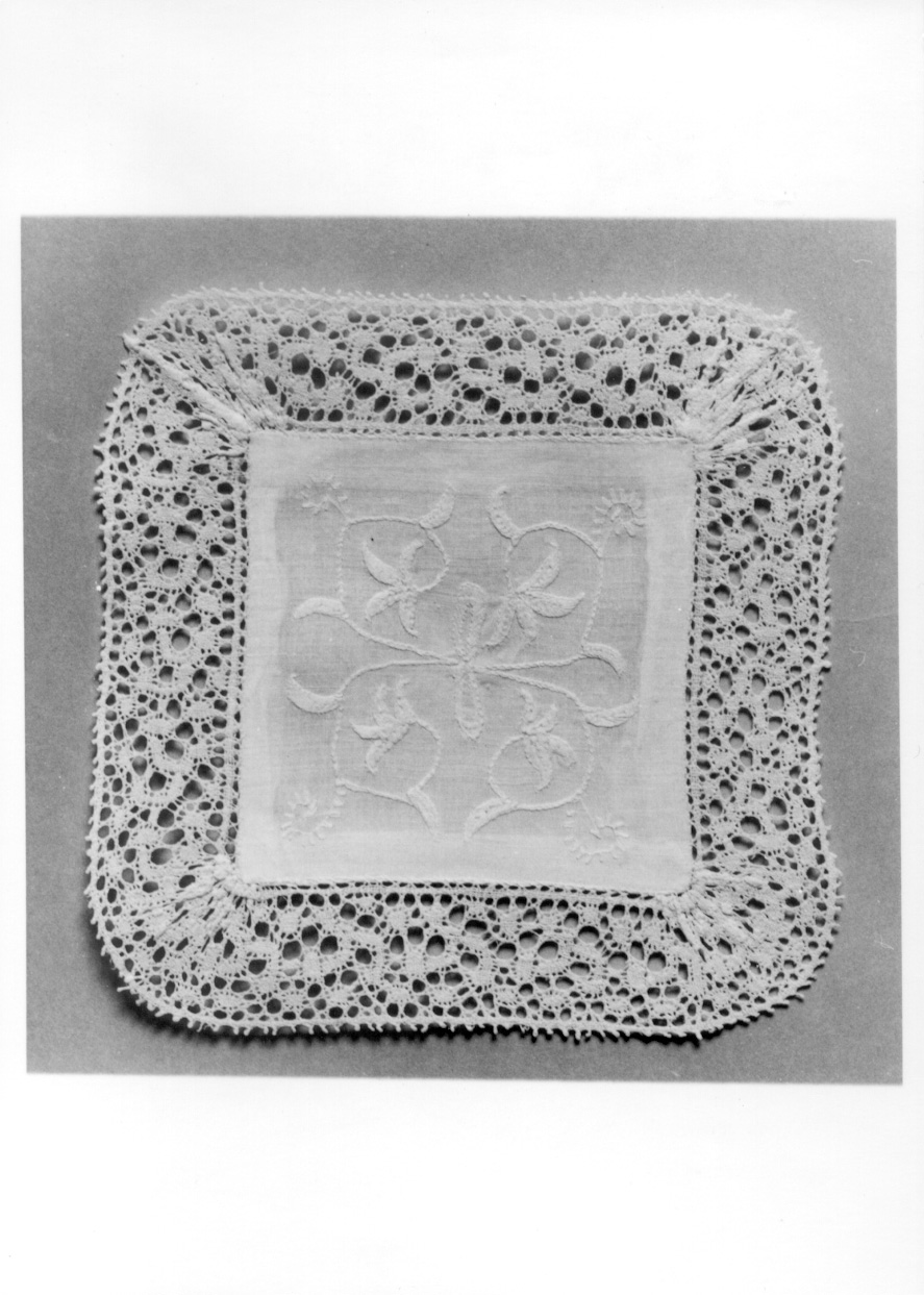 palla, opera isolata - manifattura lombardo-piemontese (prima metà sec. XX)