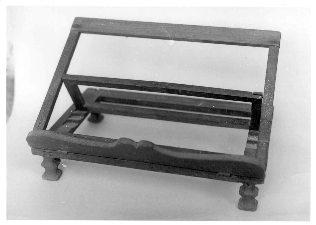 leggio da tavolo, opera isolata - ambito novarese (ultimo quarto sec. XVIII)