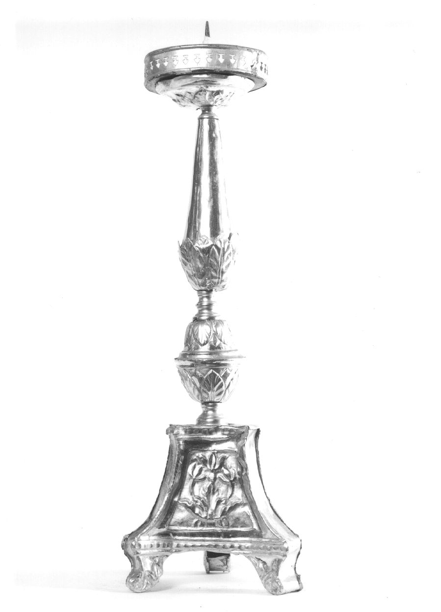 candeliere d'altare, serie - ambito novarese (metà sec. XIX)