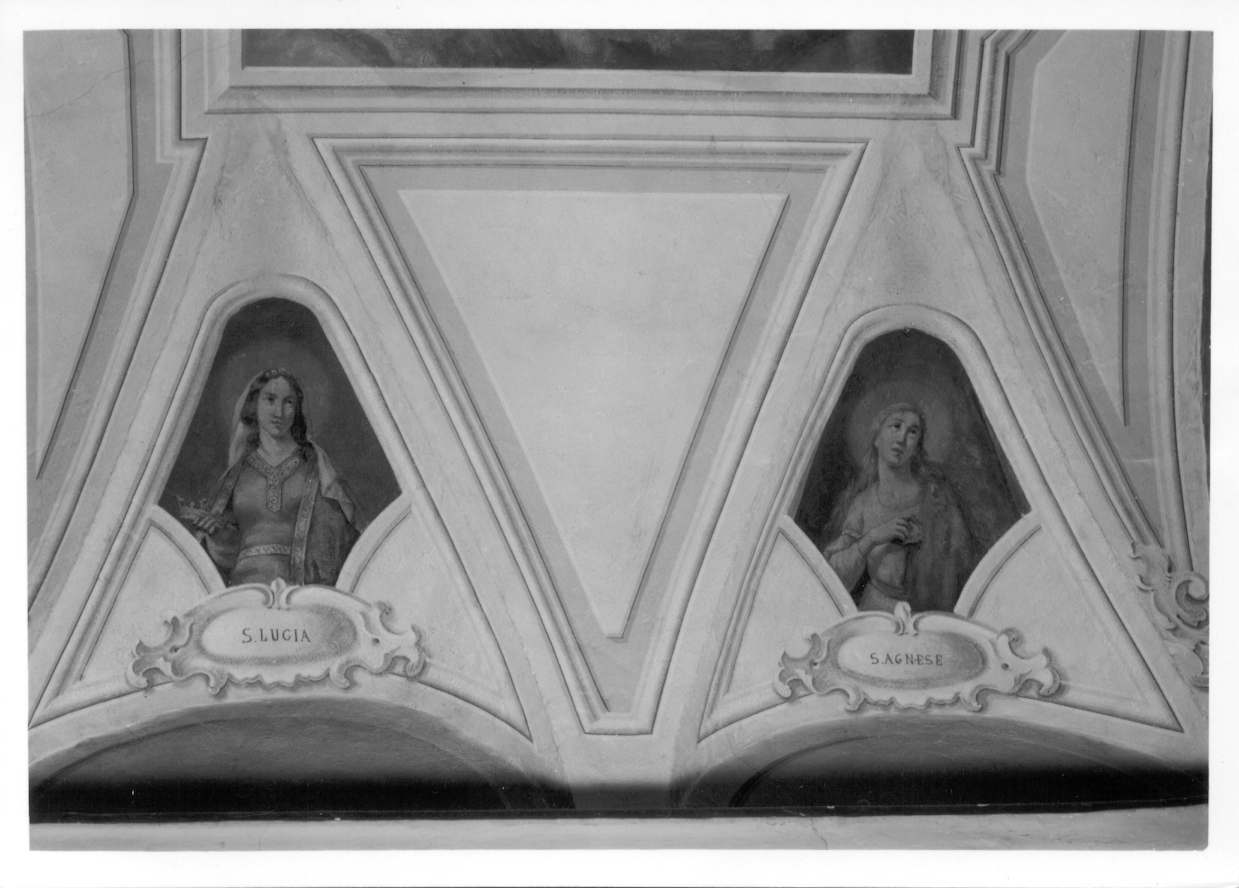 Santa Lucia (dipinto, elemento d'insieme) di Baranzelli Carlo, Violini Enrico (prima metà sec. XX)