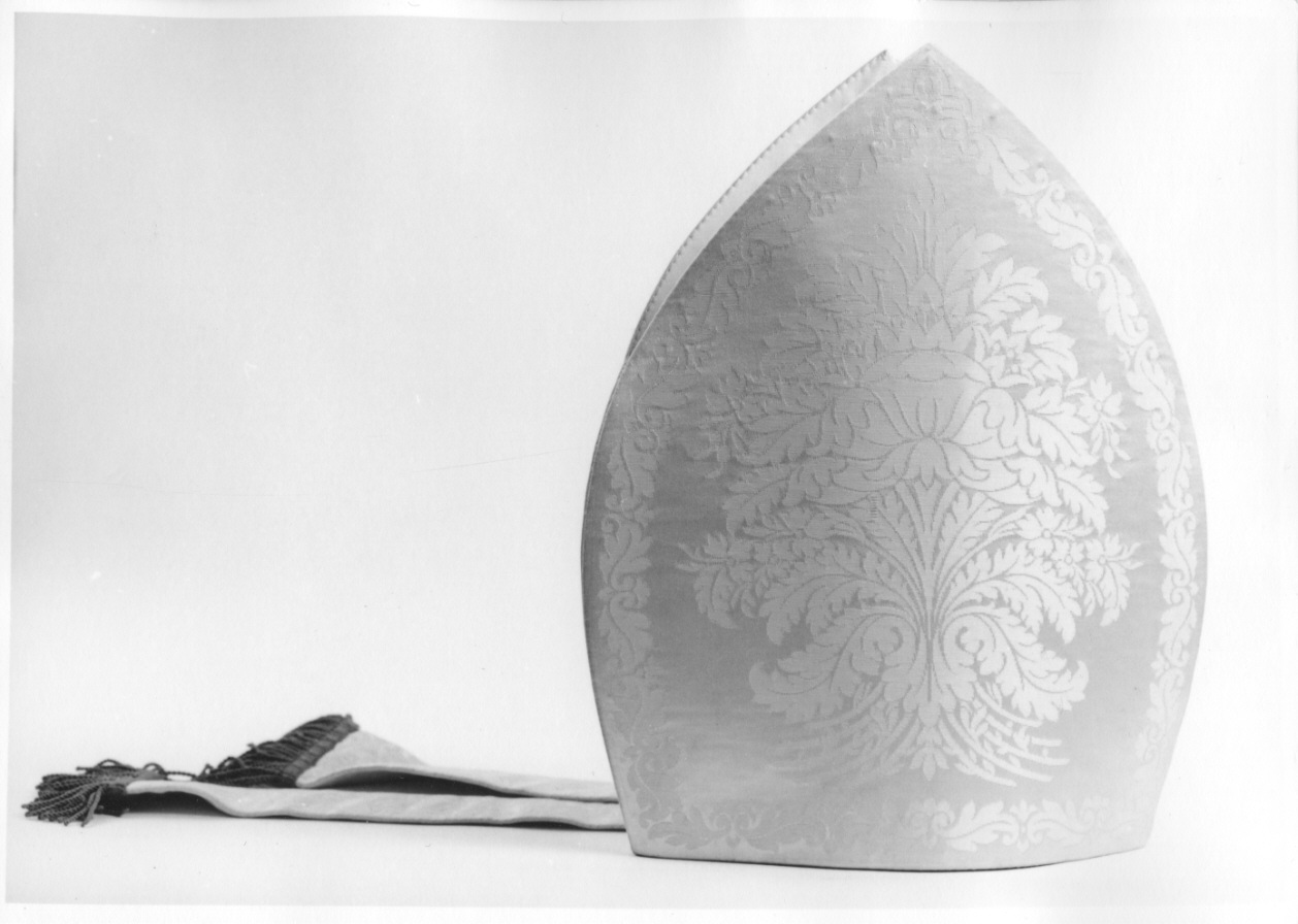 mitria, opera isolata - manifattura italiana (terzo quarto sec. XIX)