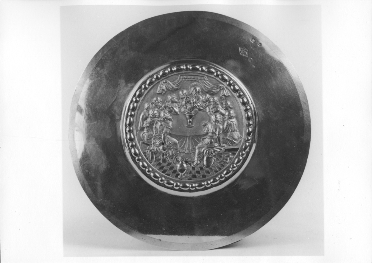 ultima cena (patena, elemento d'insieme) di Paraud Pierre (fine/inizio secc. XVIII/ XIX)