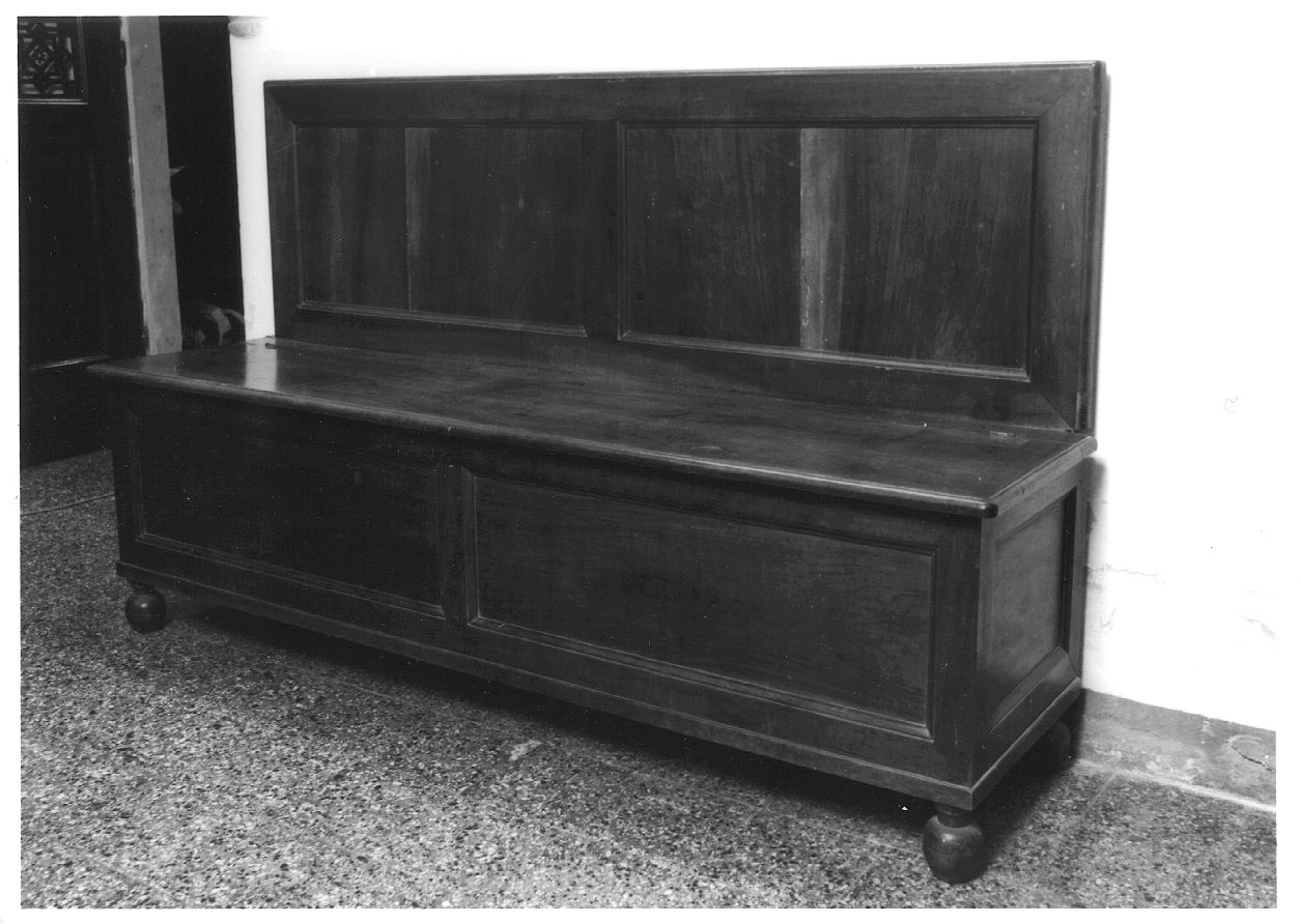 cassapanca, opera isolata - ambito novarese (sec. XIX)