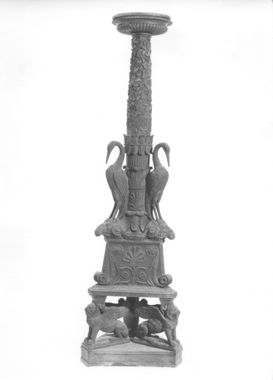 animali fantastici e motivi decorativi fitomorfi (candeliere, serie) - produzione napoletana (seconda metà sec. XIX)