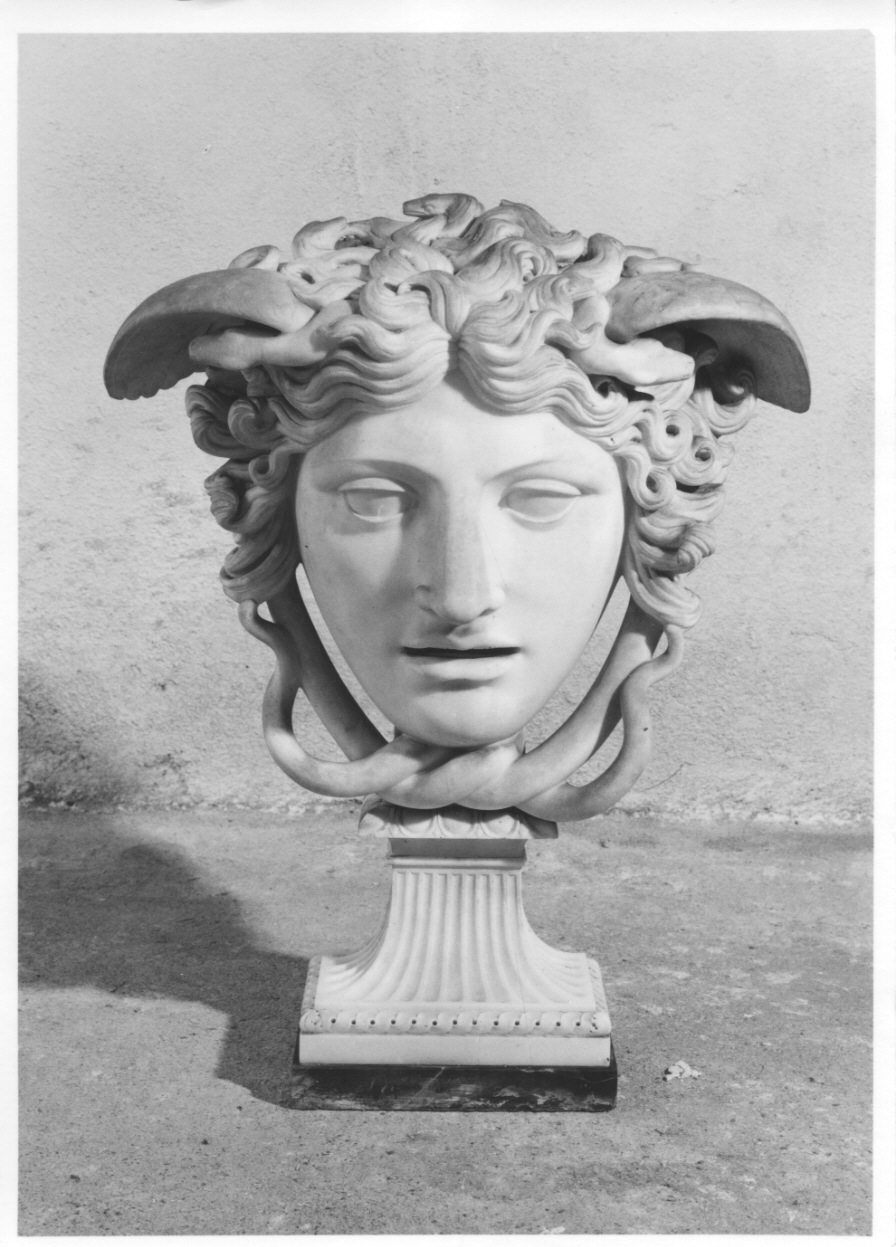 Medusa (scultura, opera isolata) di Canova Antonio (attribuito) (prima metà sec. XIX)
