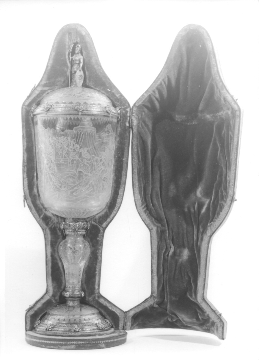 motivi decorativi geometrici e vegetali (custodia di calice, opera isolata) - manifattura viennese (?) (seconda metà sec. XVIII)