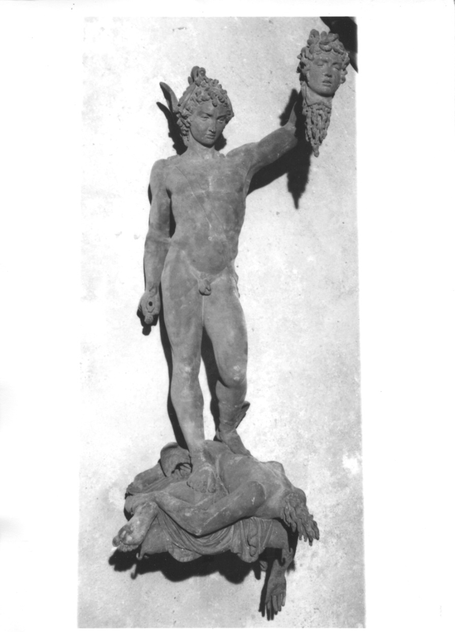 Perseo con la testa di Medusa (scultura, opera isolata) di Papi Clemente, Duprè Giovanni (seconda metà sec. XIX)