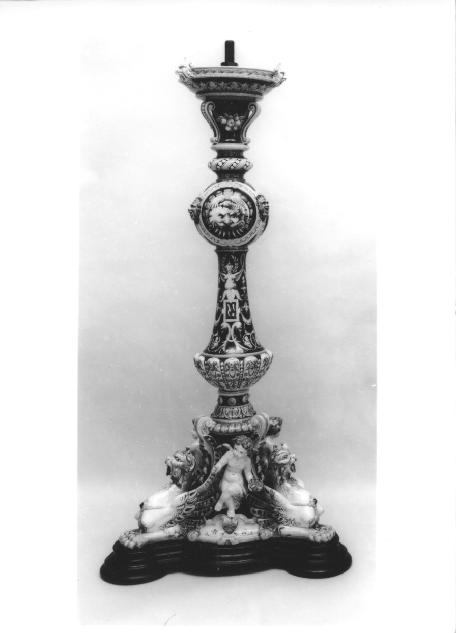 allegoria delle arti figurative (colonnina portavaso, serie) di Ginori Manifattura (seconda metà sec. XIX)
