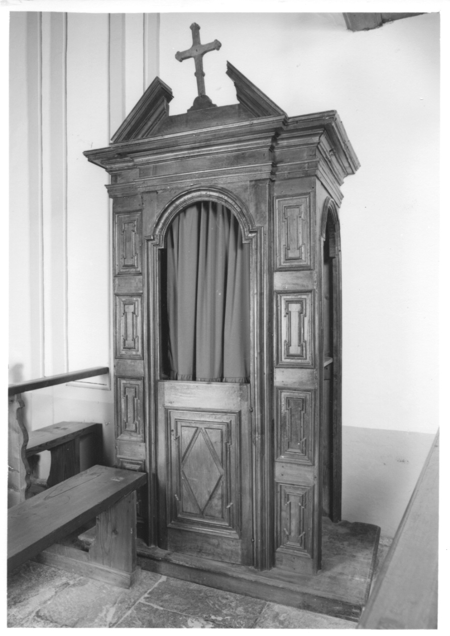 confessionale, opera isolata - bottega della Val Formazza (prima metà sec. XVIII)