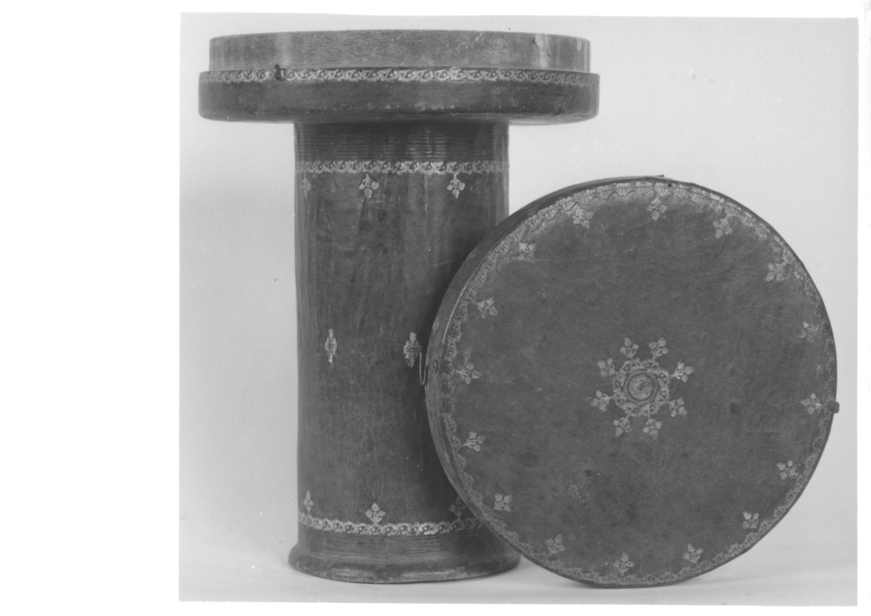 motivi decorativi vegetali (custodia di calice, opera isolata) - ambito italiano (sec. XVIII)