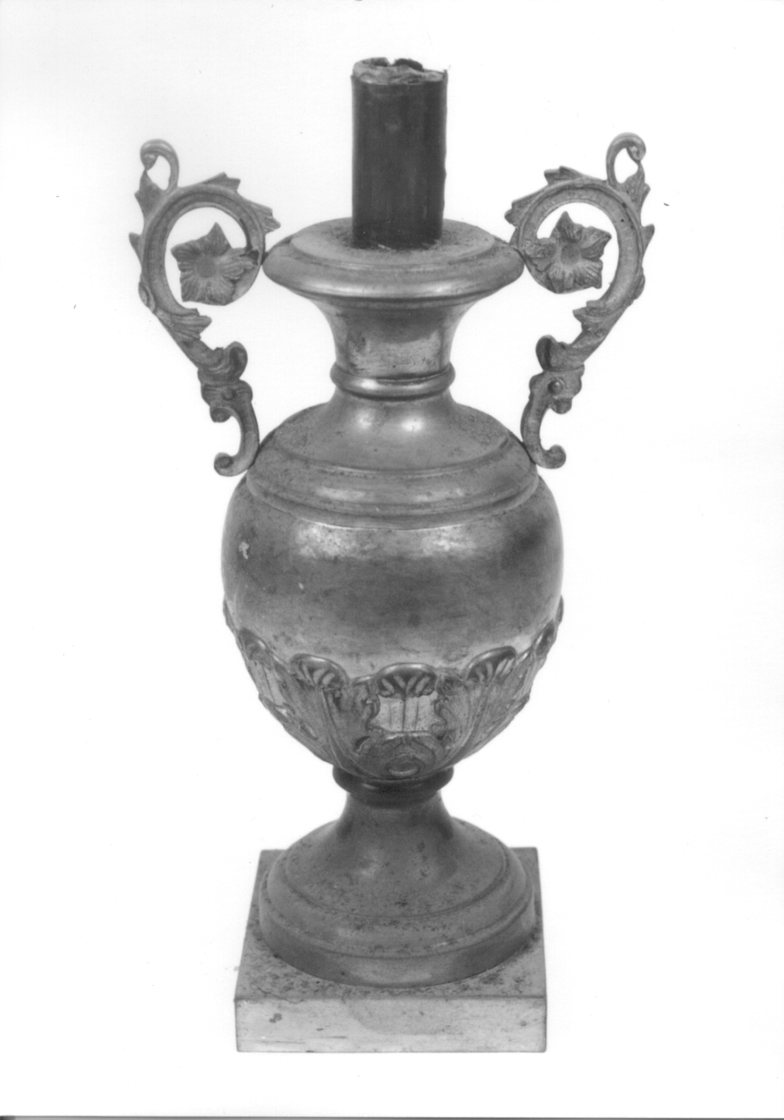 motivi decorativi vegetali (vaso d'altare per composizione floreale, serie) - ambito ligure-piemontese (fine/inizio secc. XIX/ XX)