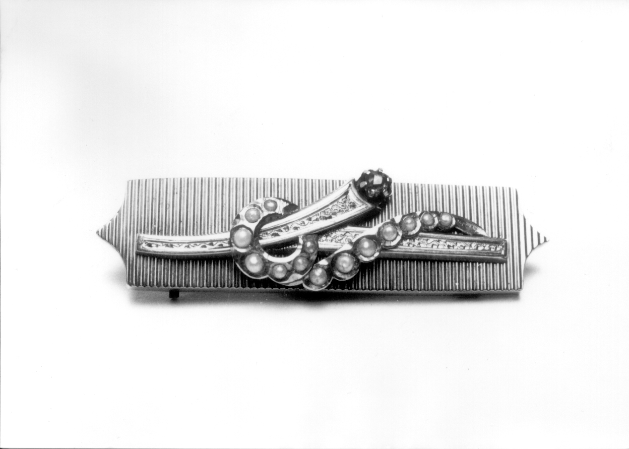 spilla, opera isolata - manifattura di Valenza (fine sec. XIX)