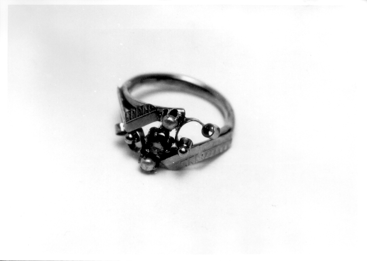 anello, opera isolata - manifattura di Valenza (fine/inizio secc. XIX/ XX)