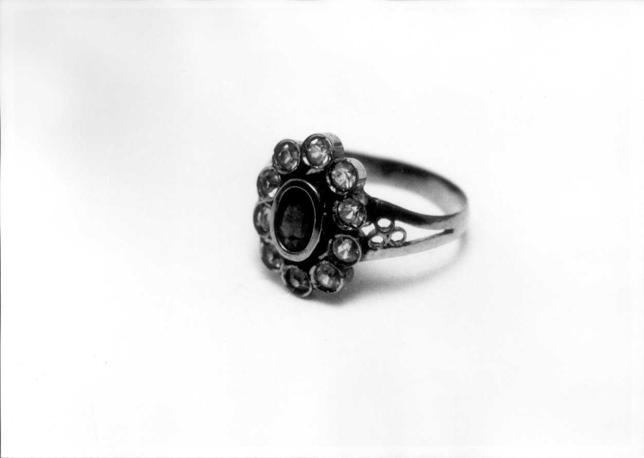 anello, opera isolata - manifattura di Valenza (prima metà sec. XX)