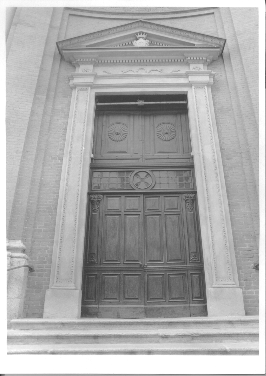 portone - a due battenti, opera isolata - ambito piemontese (inizio sec. XX)