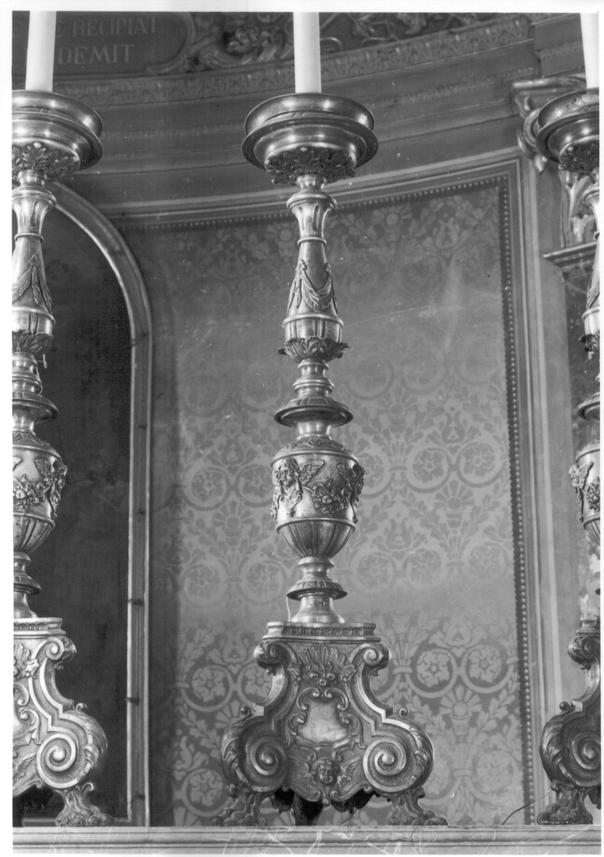 candeliere d'altare, serie - ambito piemontese (primo quarto sec. XX)