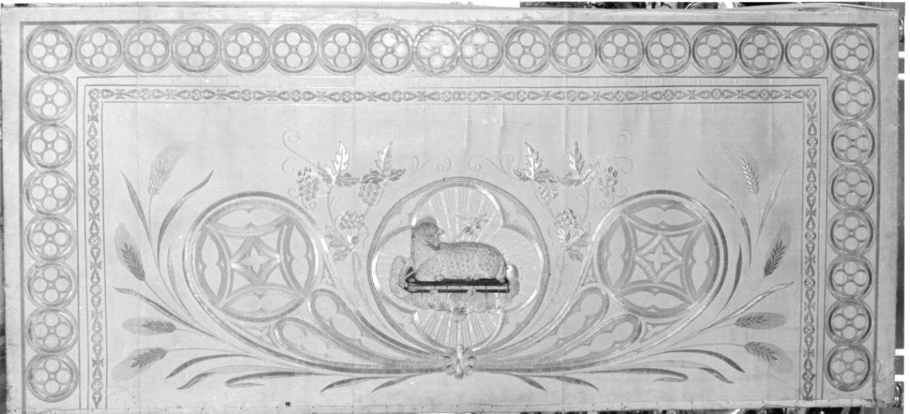 Agnus Dei (paliotto, opera isolata) - manifattura italiana (inizio sec. XX)