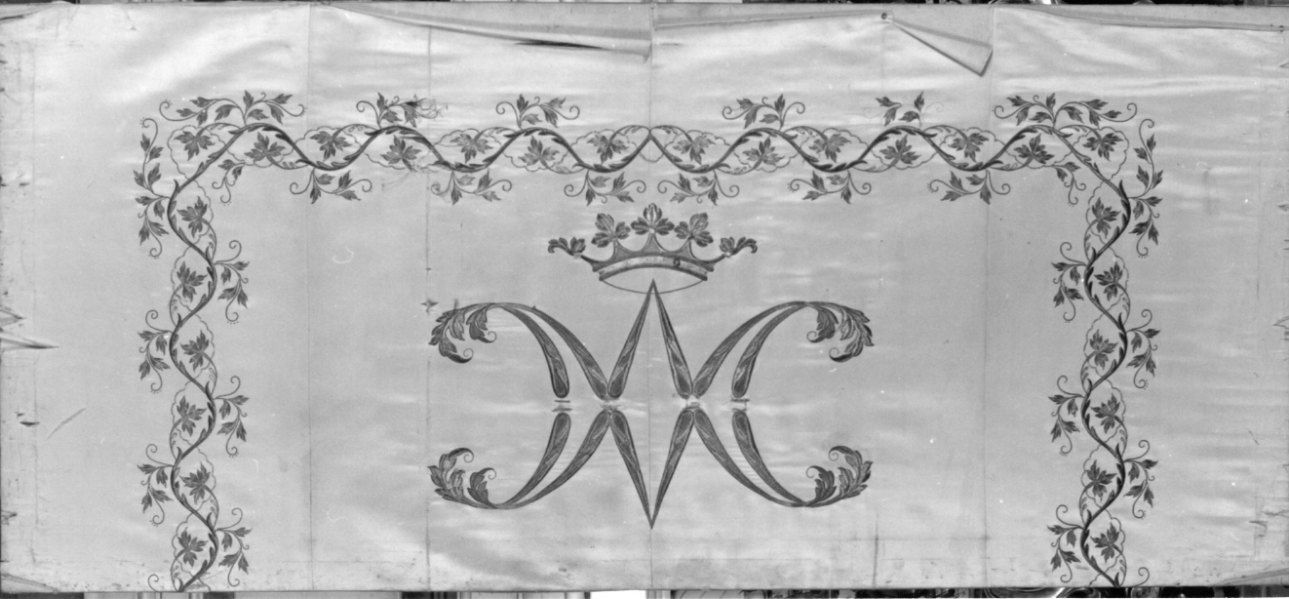 Agnus Dei (paliotto, opera isolata) - manifattura italiana (primo quarto sec. XX)