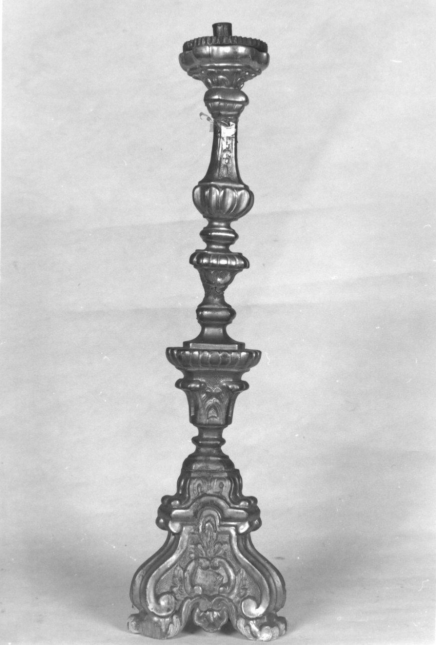 candeliere d'altare, serie - ambito piemontese (terzo quarto sec. XVIII)