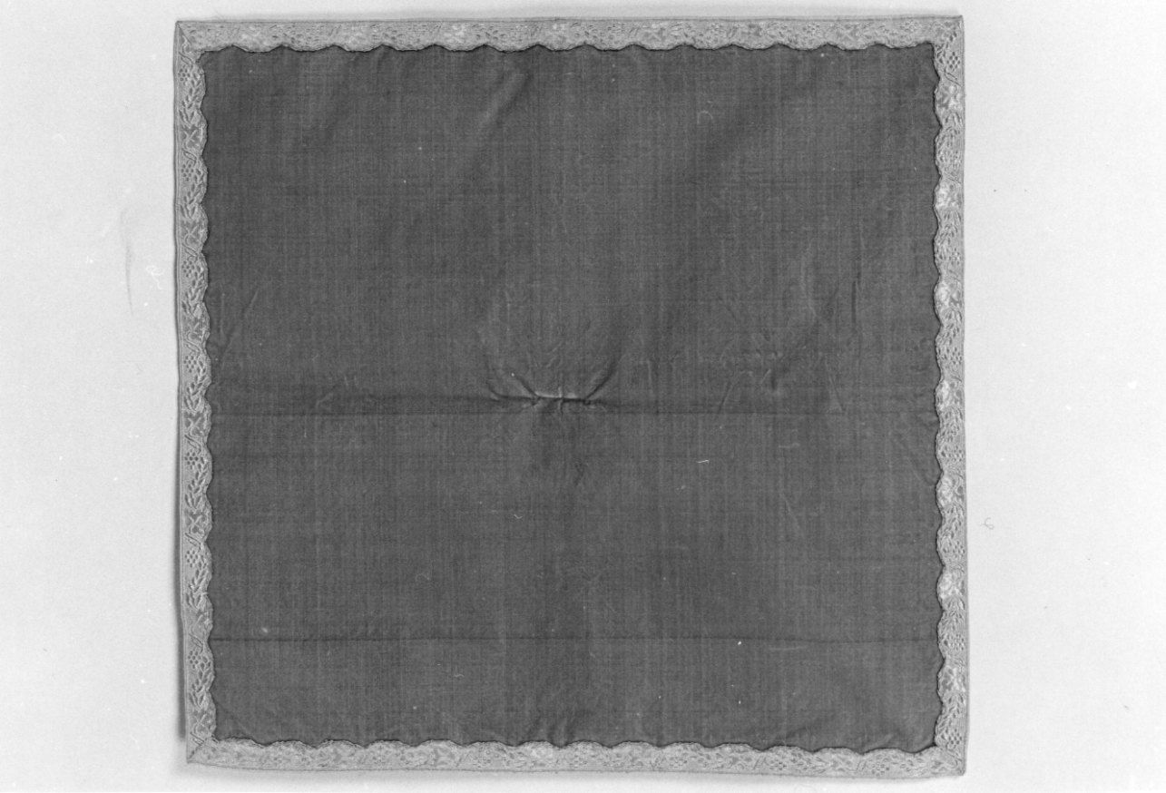 velo di calice, elemento d'insieme - manifattura italiana (secondo quarto sec. XVIII)