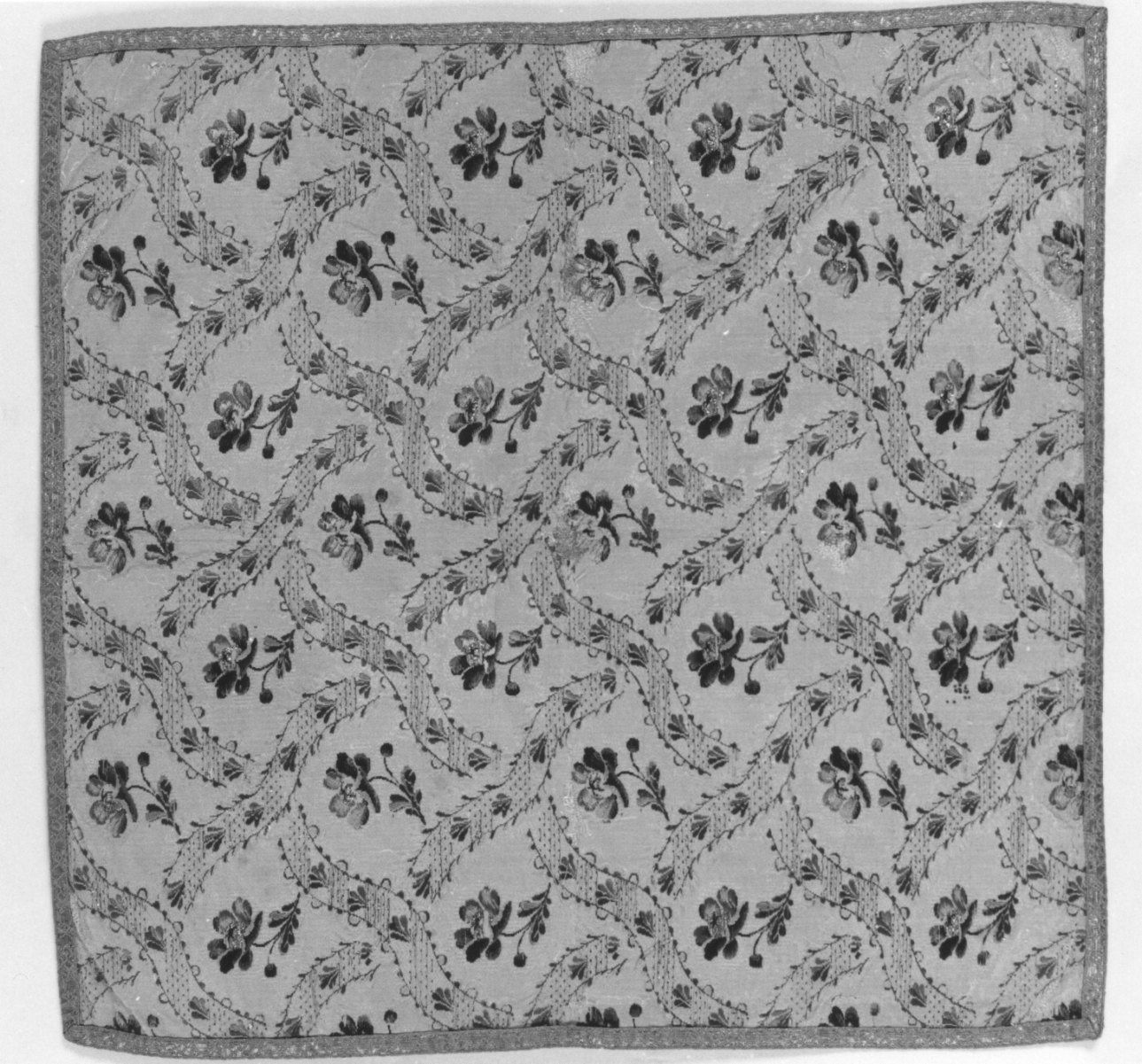 velo di calice, elemento d'insieme - manifattura italiana (ultimo quarto, fine/inizio sec. XVIII, secc. XIX/ XX)