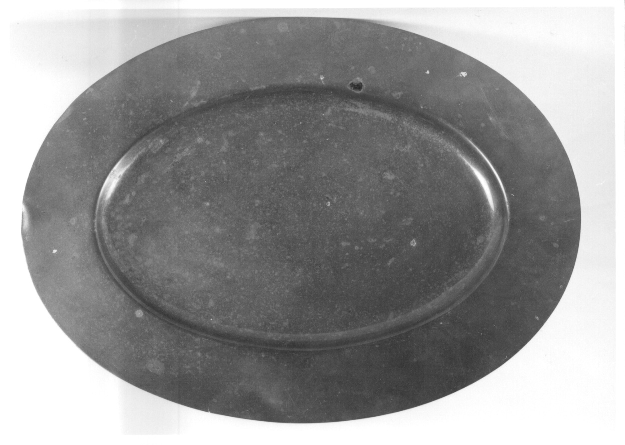 piatto, opera isolata - ambito piemontese (metà sec. XVIII)