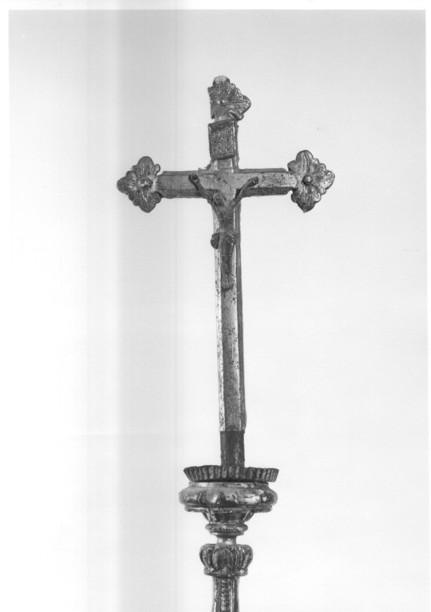 Cristo crocifisso dolente (croce processionale, opera isolata) - ambito piemontese (metà sec. XVIII)