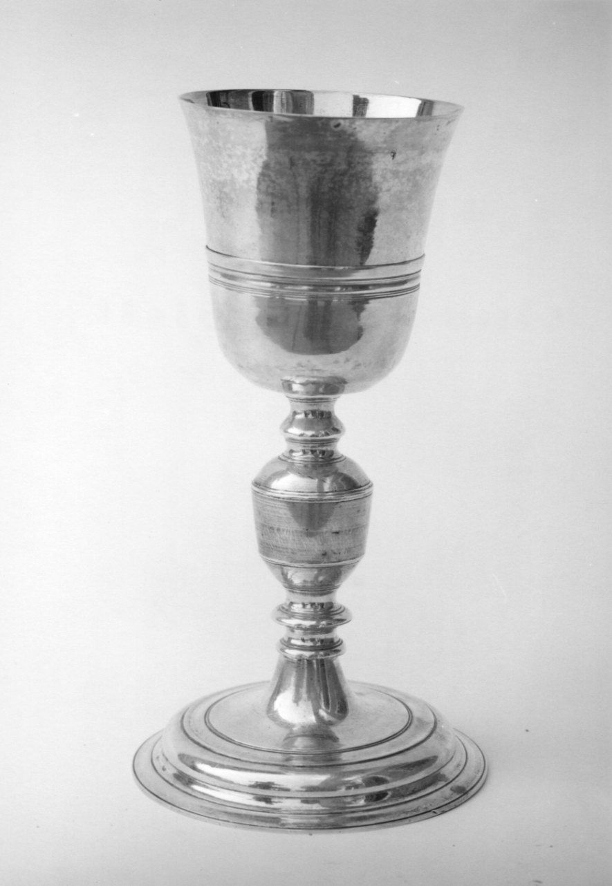 calice, opera isolata di Massa Paolo (inizio sec. XX)