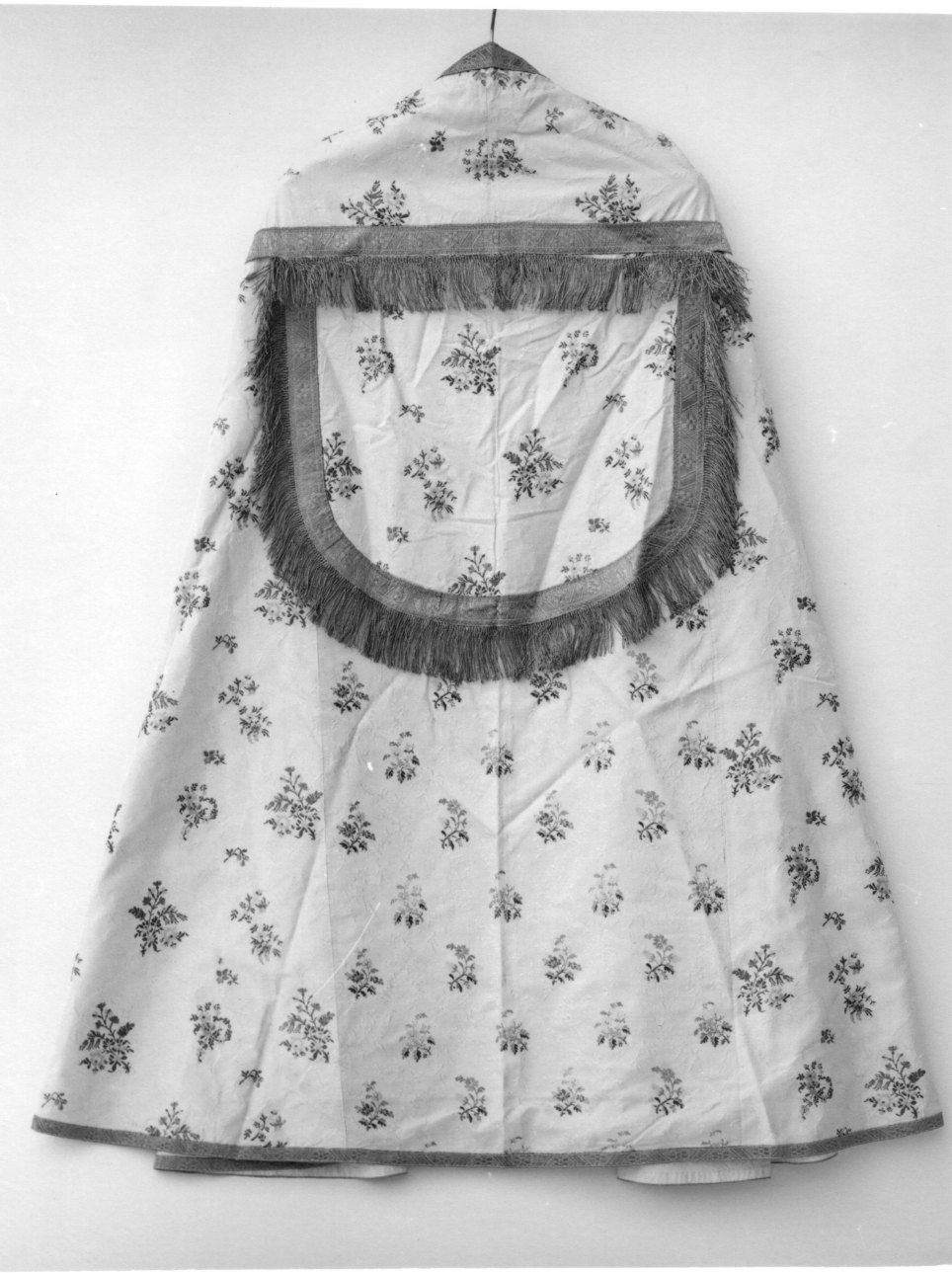 piviale, opera isolata - manifattura piemontese (fine/inizio secc. XVIII/ XIX)