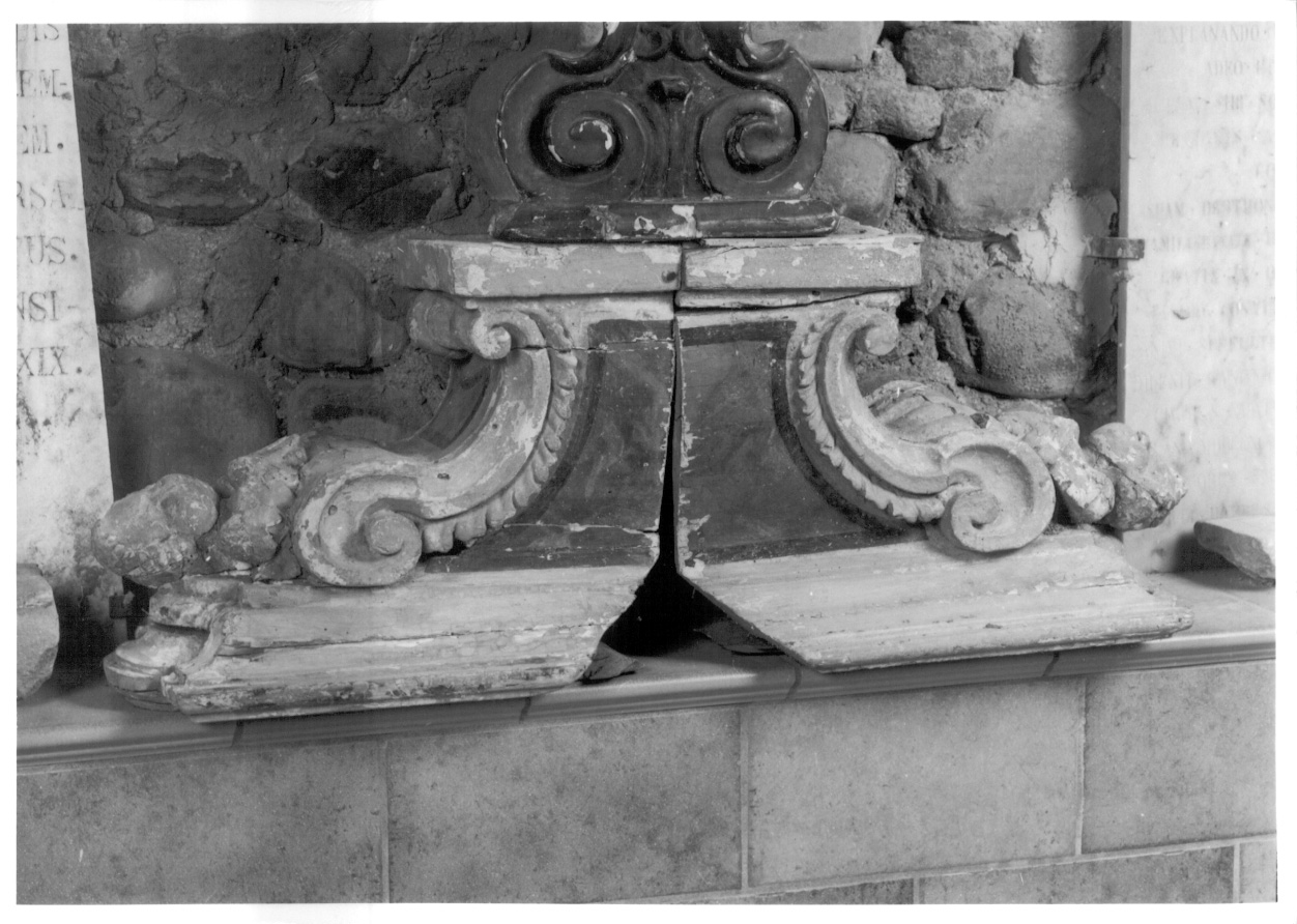 basamento, elemento d'insieme - ambito piemontese (sec. XVII)