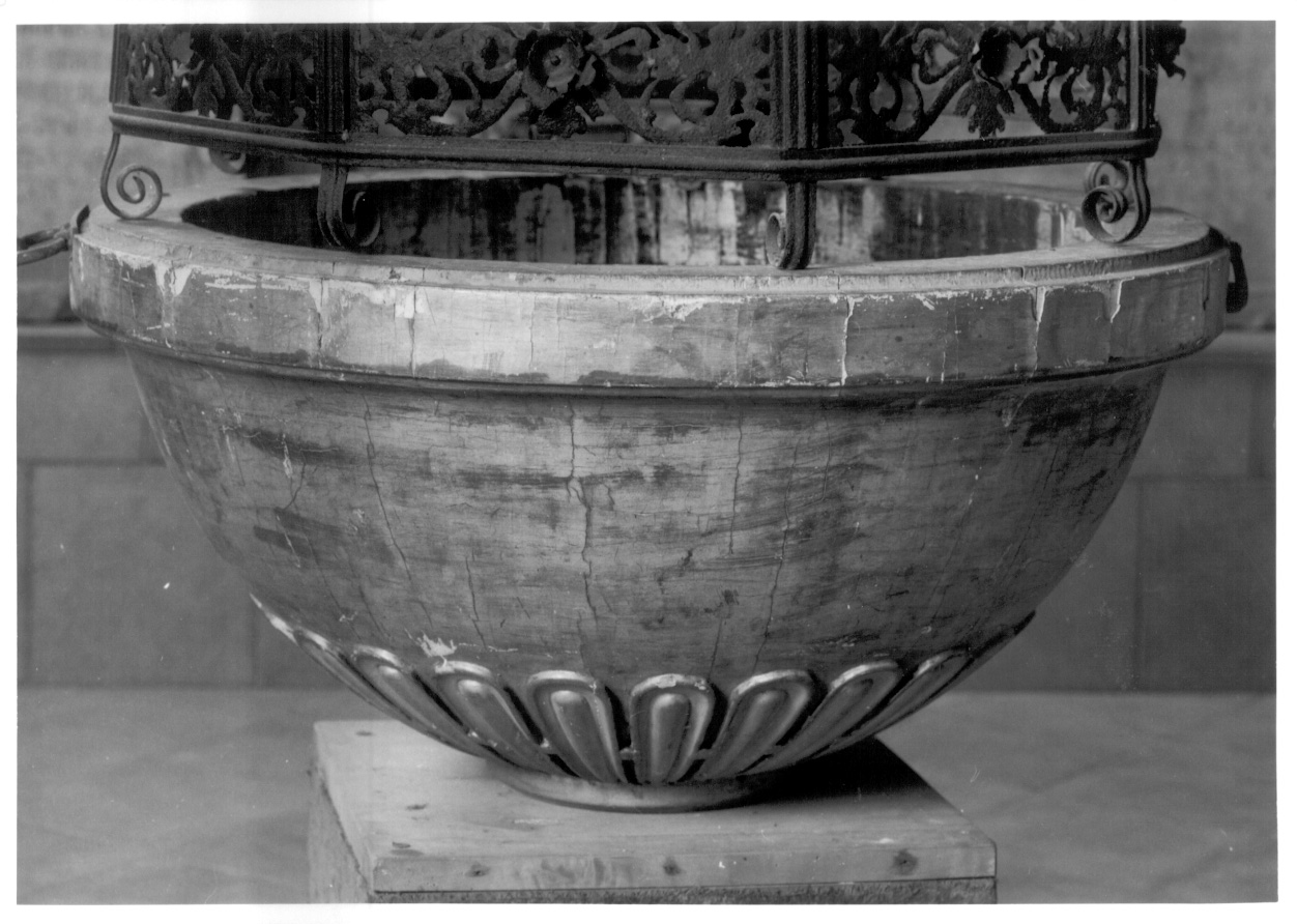 fonte battesimale - a fusto, opera isolata - ambito piemontese (sec. XVIII)