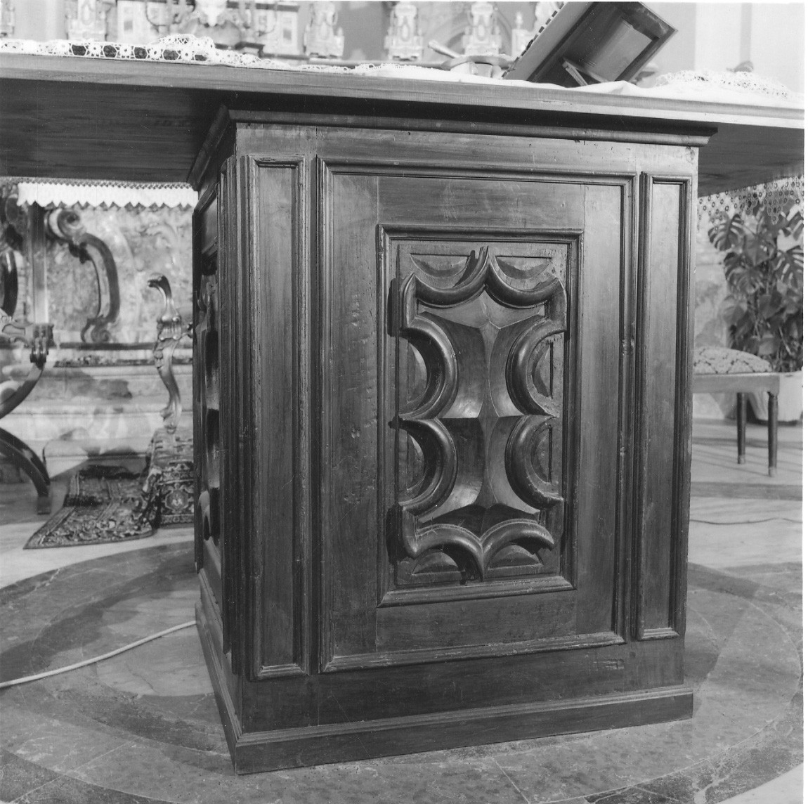 basamento d'altare, opera isolata - ambito piemontese (seconda metà sec. XVIII)