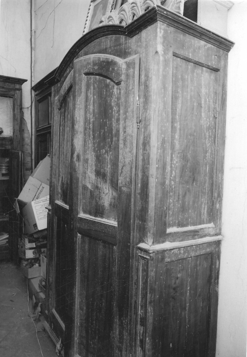 armadio, opera isolata - ambito piemontese (prima metà sec. XIX)