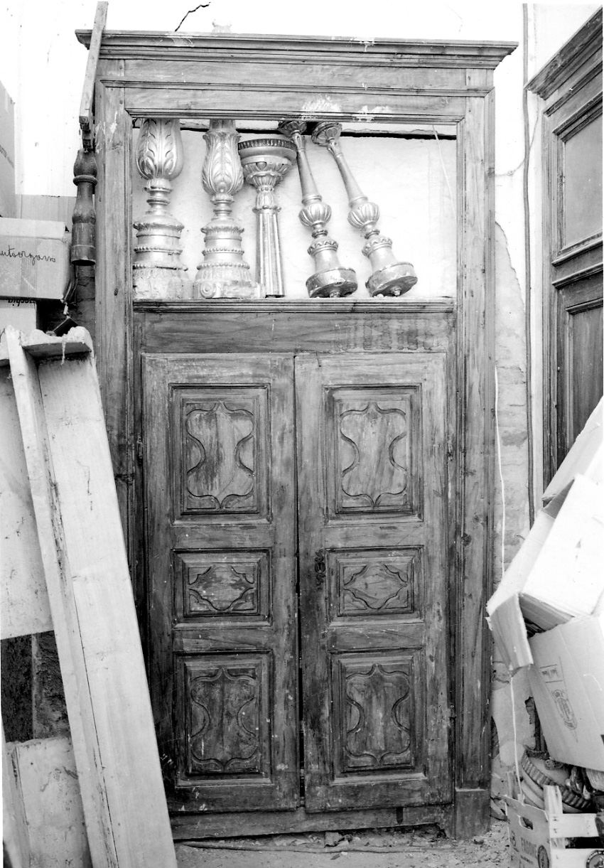 armadio, opera isolata - ambito piemontese (seconda metà sec. XVIII)