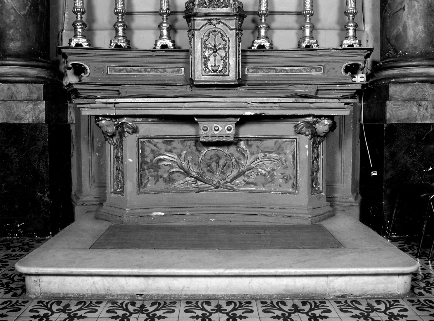 simboli della passione (altare, opera isolata) di Piazza Giovanni Battista (secc. XVIII/ XIX)