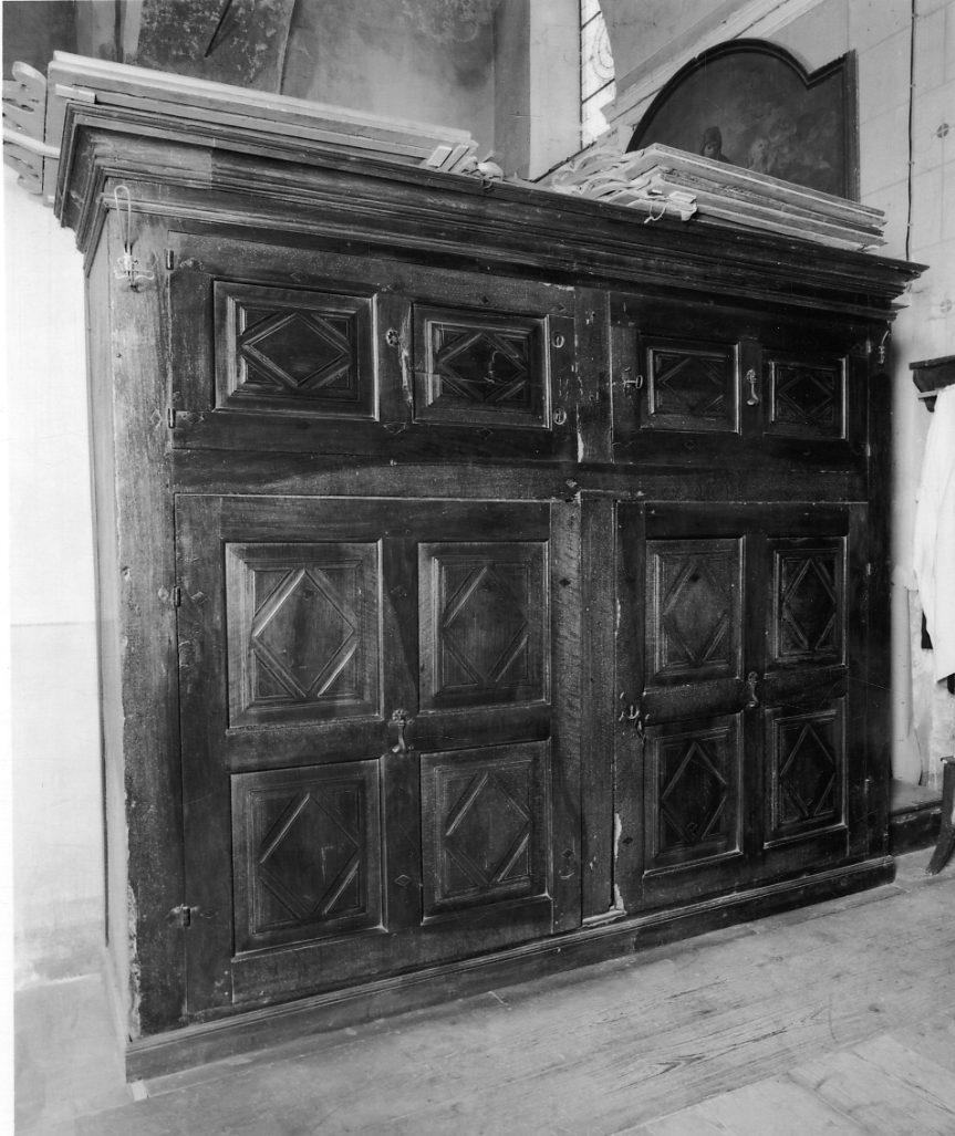 armadio da sacrestia, opera isolata - ambito piemontese (seconda metà sec. XIX)
