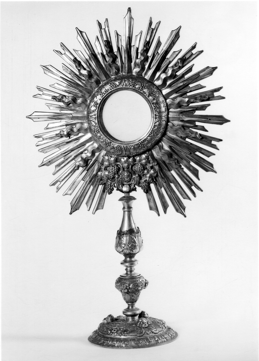 motivi decorativi vegetali con cherubini (ostensorio - a raggiera, opera isolata) - ambito piemontese (primo quarto sec. XX)