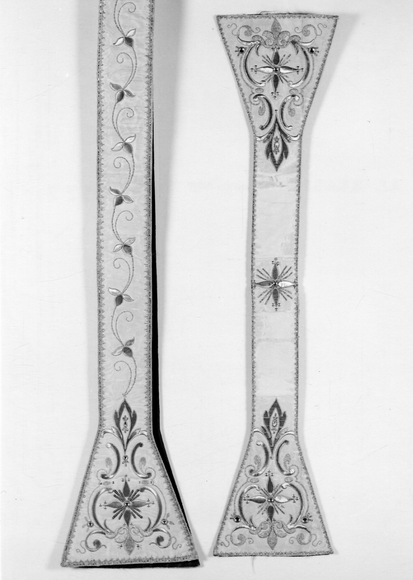 paramento liturgico, insieme - manifattura italiana (ultimo quarto sec. XIX)