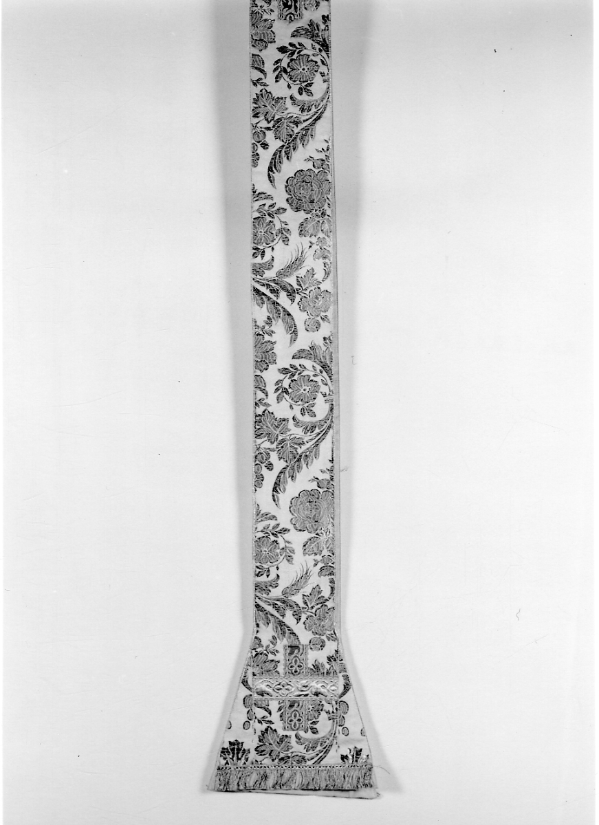 paramento liturgico, insieme - manifattura milanese (prima metà sec. XX)