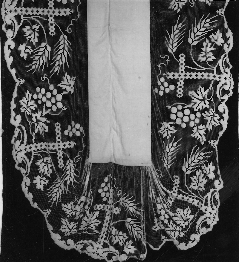 tovaglia d'altare, opera isolata - manifattura astigiana (ultimo quarto sec. XIX)